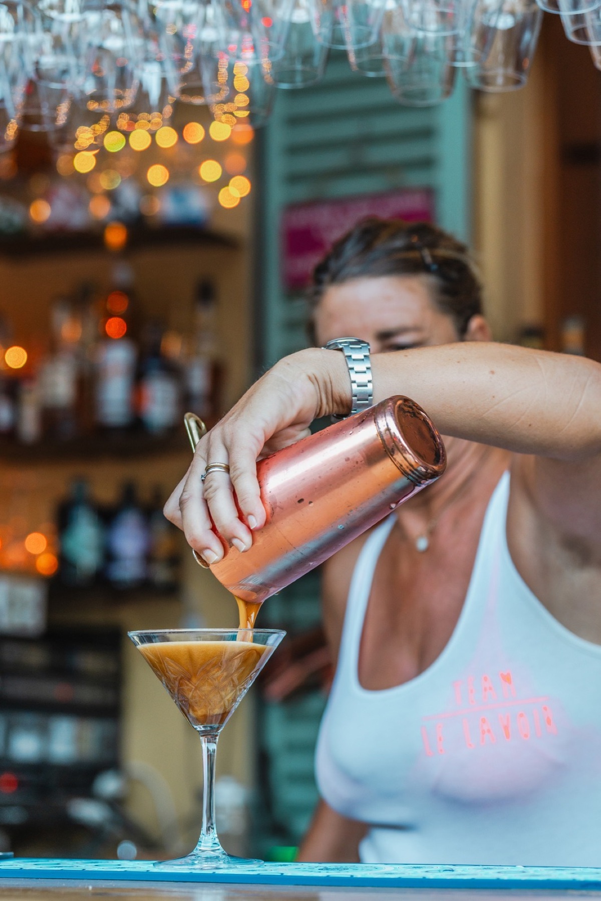 Préparation d'un cocktail au Lavoir