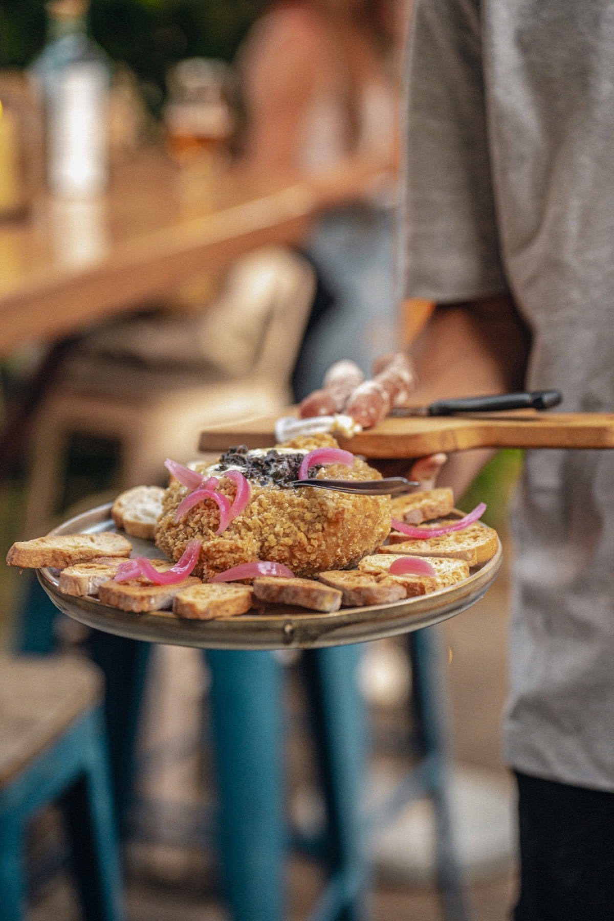 Plateau de tapas servi au Lavoir